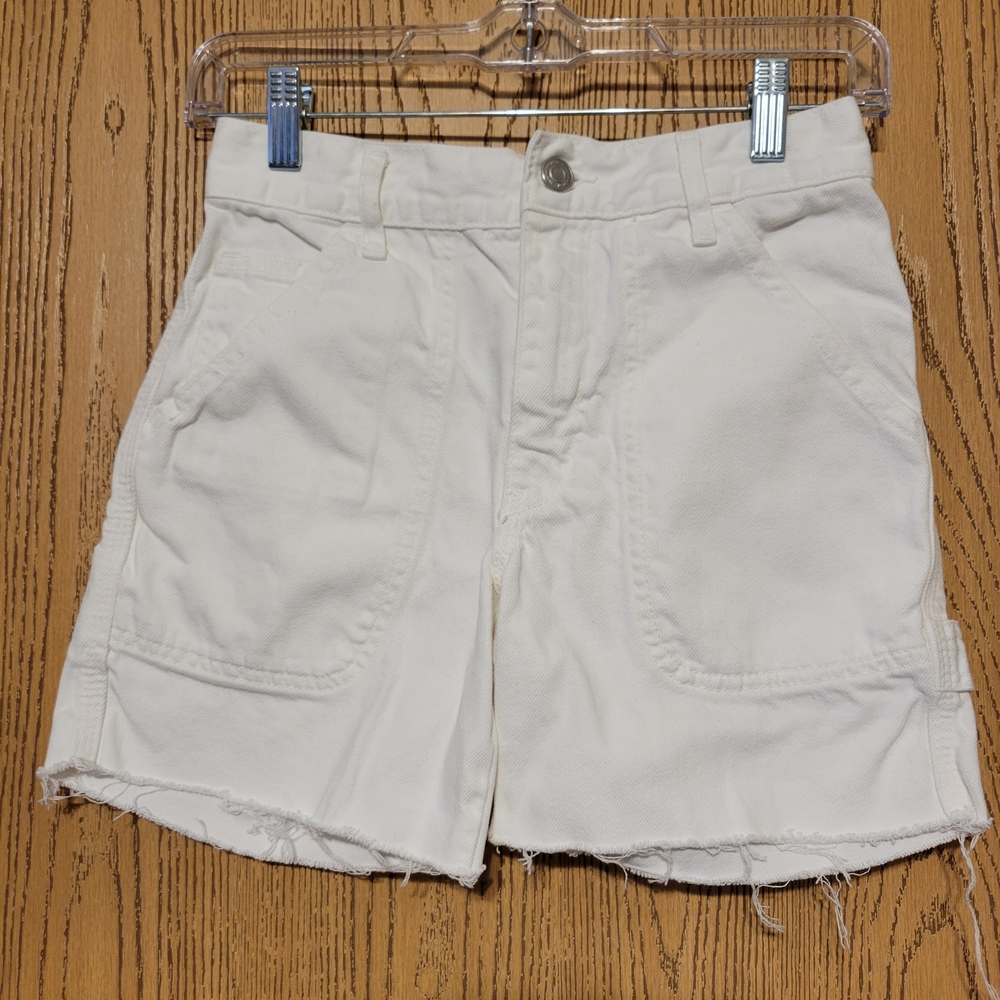 Zara Women's White Cargo Shorts Size 0